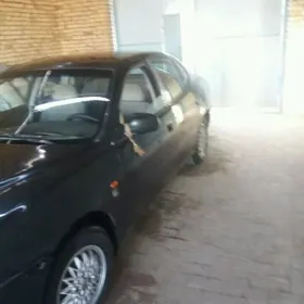 Daewoo Leganza 1999