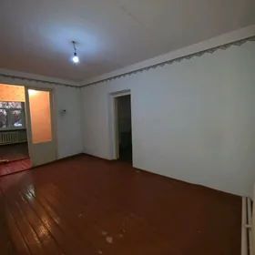 Bahar bazar 4 komnat satylyar