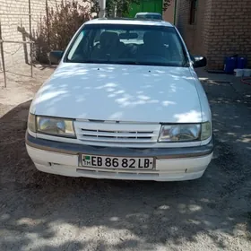 Opel Vectra 1989