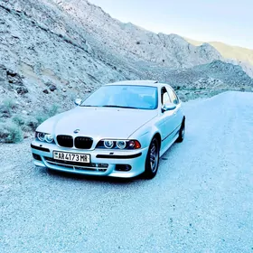 BMW E39 2002