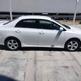 Toyota Corolla 2013