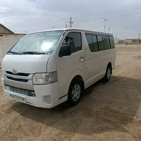 Toyota Hiace 2007