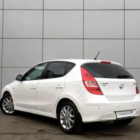 Hyundai I30 2010