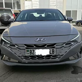 Hyundai Elantra 2021