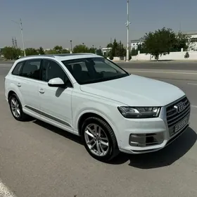 Audi Q7 2017