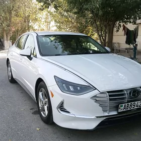 Hyundai Sonata 2021