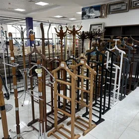 ВЕШАЛКА ДЛЯ ОФИСА И ДОМА