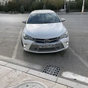 Toyota Camry 2015