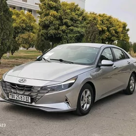 Hyundai Elantra 2021