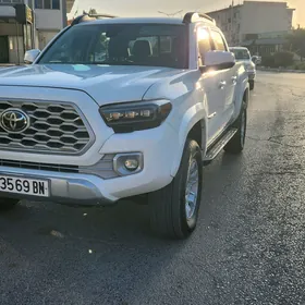 Toyota Tacoma 2019