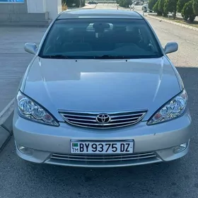 Toyota Camry 2005