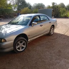 Mitsubishi Diamante 1995