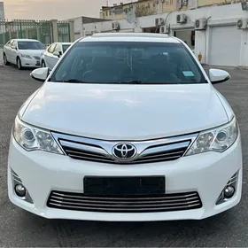 Toyota Camry 2013