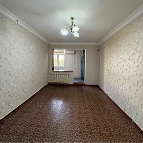 11 mkr 1kom  11 мкр 1ком