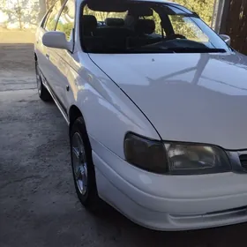 Toyota Carina 1995