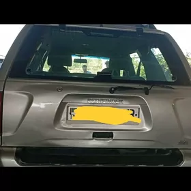 Nissan Pathfinder 2003