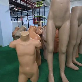 Maniken esik Маникен