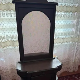 Aýna/mebel