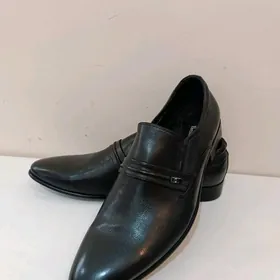 ОБУВЬ КОЖА , ОРИГИНАЛ.