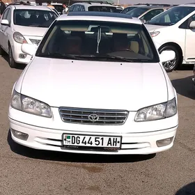 Toyota Camry 1999