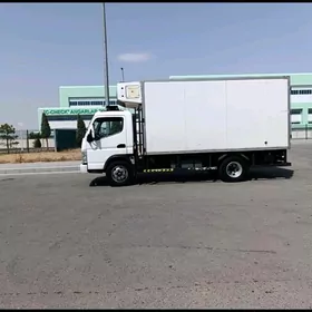 Mitsubishi Canter 2008