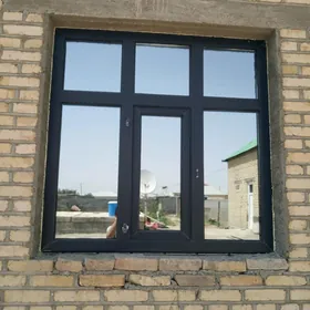 Plastik aýna we Gapy alumina