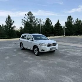 Toyota Highlander 2010