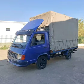 Mercedes-Benz 190E 1996