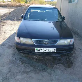 Nissan Sunny 1995