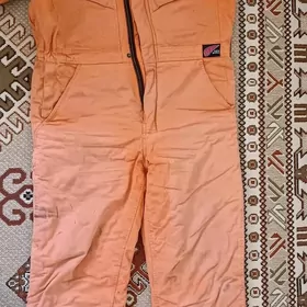 Комбинезон зимний.