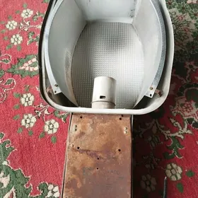 projektor прожектор