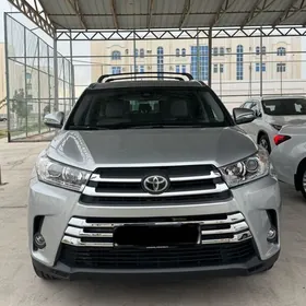 Toyota Highlander 2018