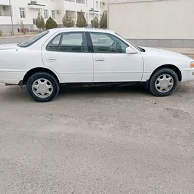 Toyota Camry 1994