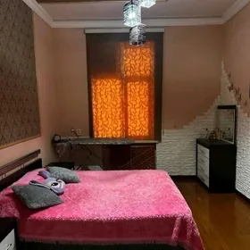 Сдам 30мкр 3ком 6000