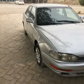 Toyota Camry 1993