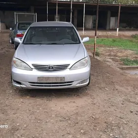 Toyota Camry 2003