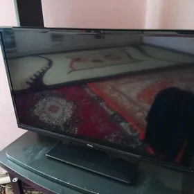 TCL 32 телевизор