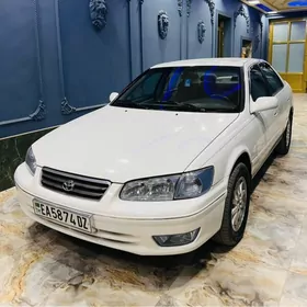 Toyota Camry 1997