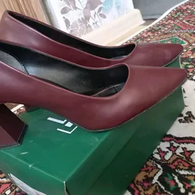 Женский обувь