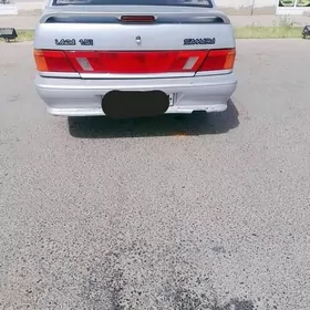 Lada 2115 2000
