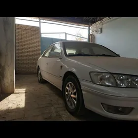 Toyota Camry 2001