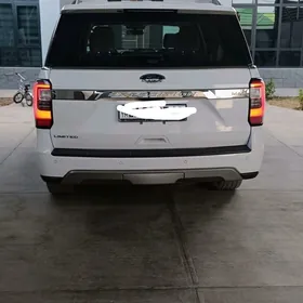 Ford Expedition 2021