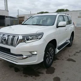 Toyota Land Cruiser Prado 2022