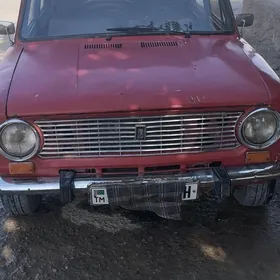 Lada 2102 1987