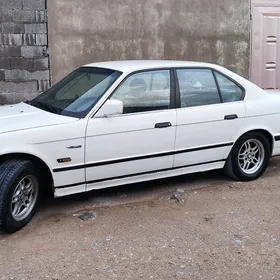 BMW 535 1990