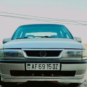 Opel Vectra 1990