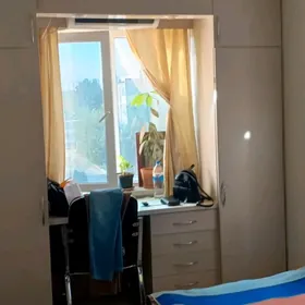 шкафы  и полки для  комнаты