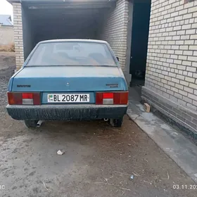 Lada 21099 2000