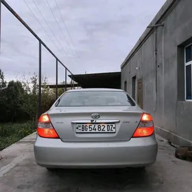Toyota Camry 2003