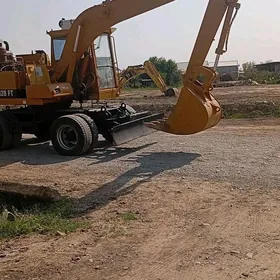 Caterpillar Excavator 1994